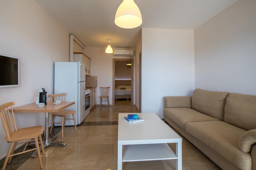 Krouzeri Beach Apartments Nisaki  Pokój zdjęcie