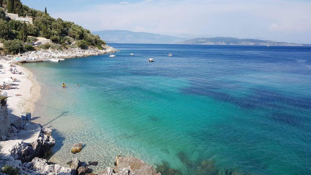 Krouzeri Beach Apartments Nisaki  Zewnętrze zdjęcie